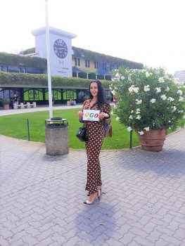 Фото-отзыв от Маши - девушки хостес, которая отработала контракт в Италии