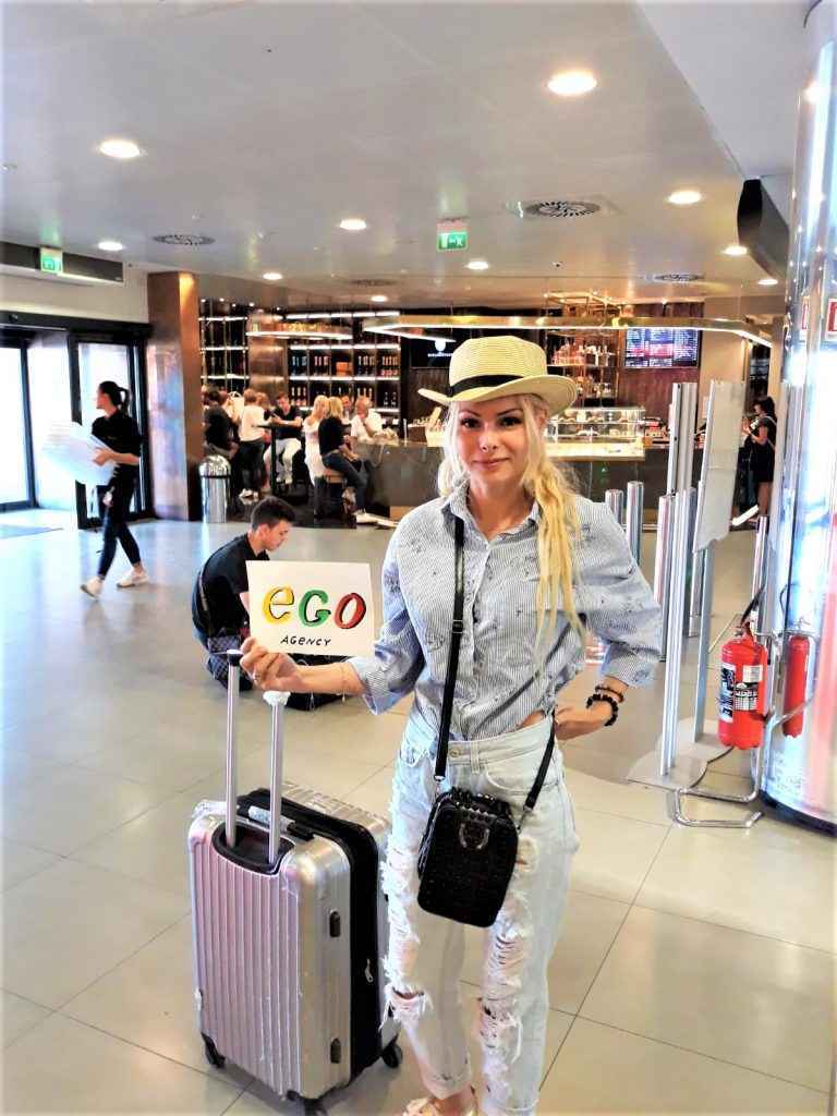 Фото-отзыв из Италии от девушки хостес