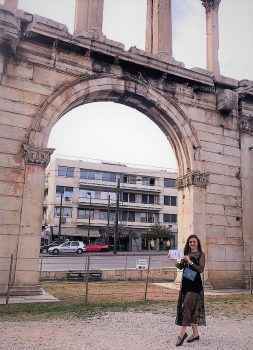 Фото-отзыв от девушки из Греции - танцовщица отработала контракт в Афинах и поделилась впечатлениями