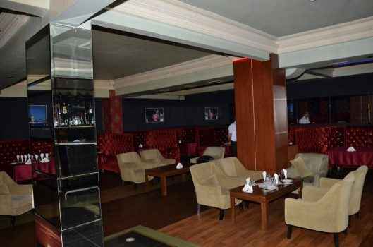 Обстановка в клубе Malibu - фото-отчет