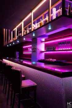 Обстановка ночного клуба Dream Girls Bar