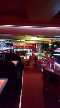 Клуб Энжелс Сити внутри