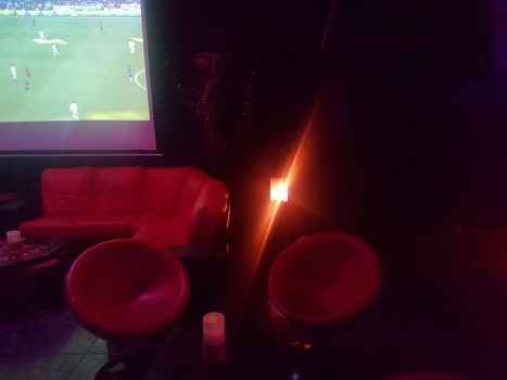 Бар Zafiro в Испании - что внутри?