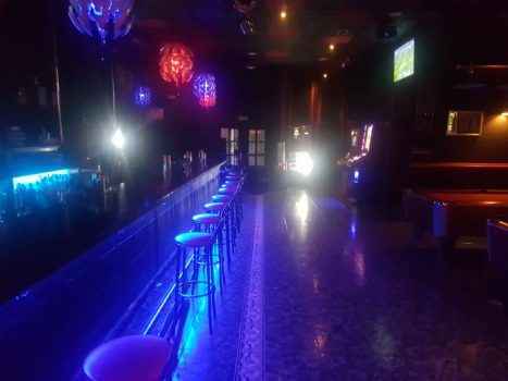 Бар Зафиро в городе Мотриль - фото изнутри