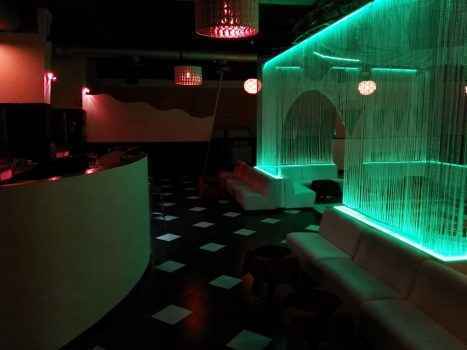 как устроен клуб Charme Night Club? Фото-отзыв от Иры из Украины