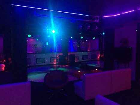 Барная стойка клуба 