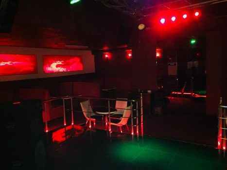 Ночной клуб 