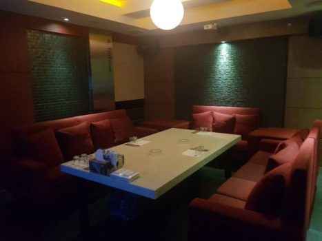 Фотография из караоке-бара 