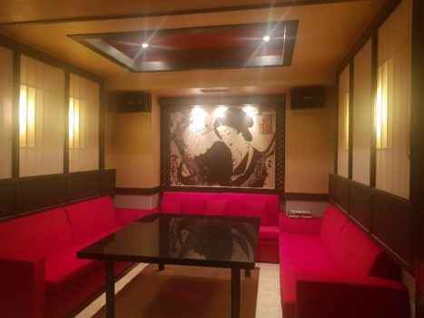 Интерьер караоке-клуба Benz в Южной Корее