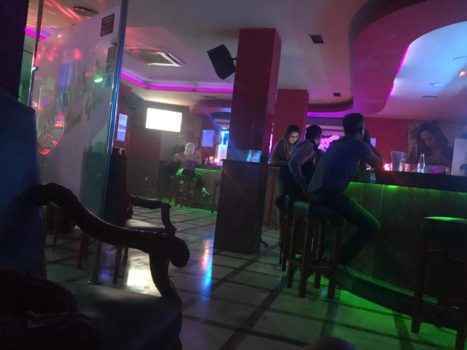 Фото-отчет из бара Кандела - фото изнутри